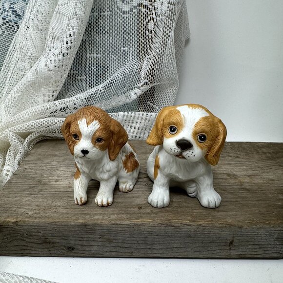 Two Vintage Ceramic Puppy Figurines - Hand-Painted Collectibles  Homco Dogs - Picture 2 of 8